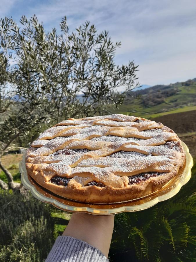 Agriturismo La Stragola นิโกเซีย ภายนอก รูปภาพ